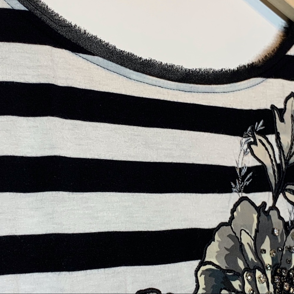 EUC White House Black‎ Market striped embroidered rhinestone embellished blouse - Picture 6 of 6